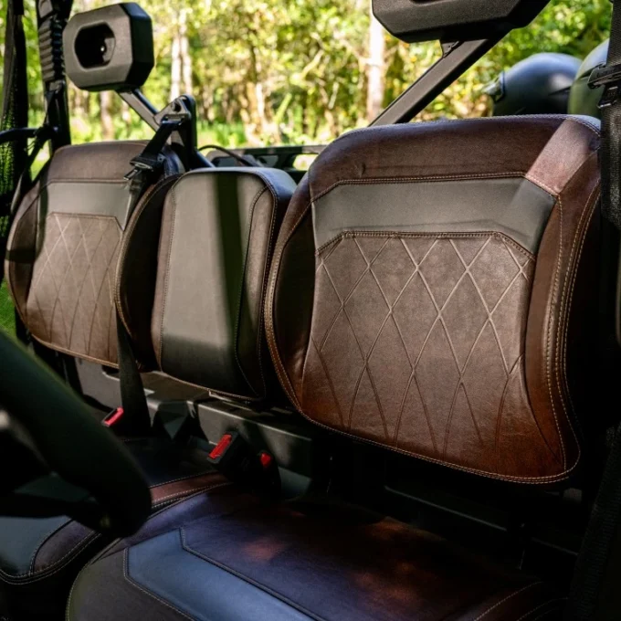 Detail of luxury seats in a CFMOTO U10 PRO XL utility vehicle