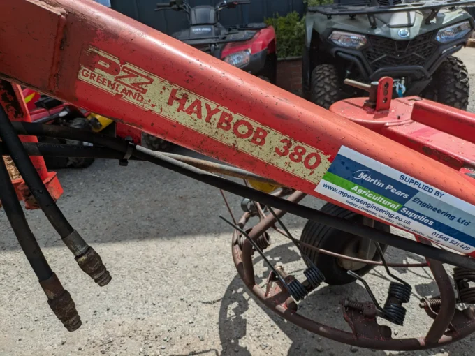 Haybob 380 tedder