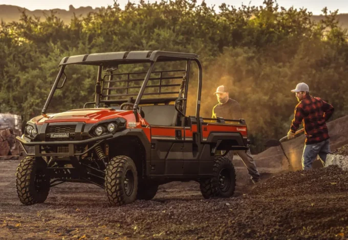 Kawasaki Mule Pro-FX 1000 MY 2025 at work
