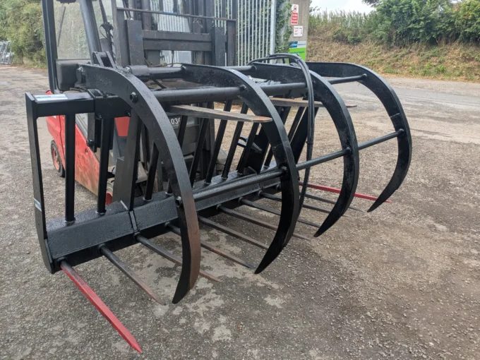 Strimech 7' 6" Muck Grab on Matpro brackets
