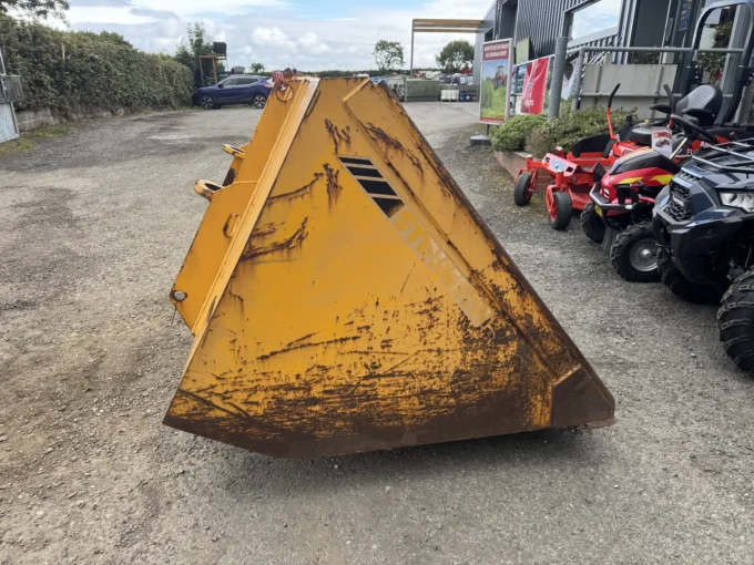 Strimech 7' 6" bucket